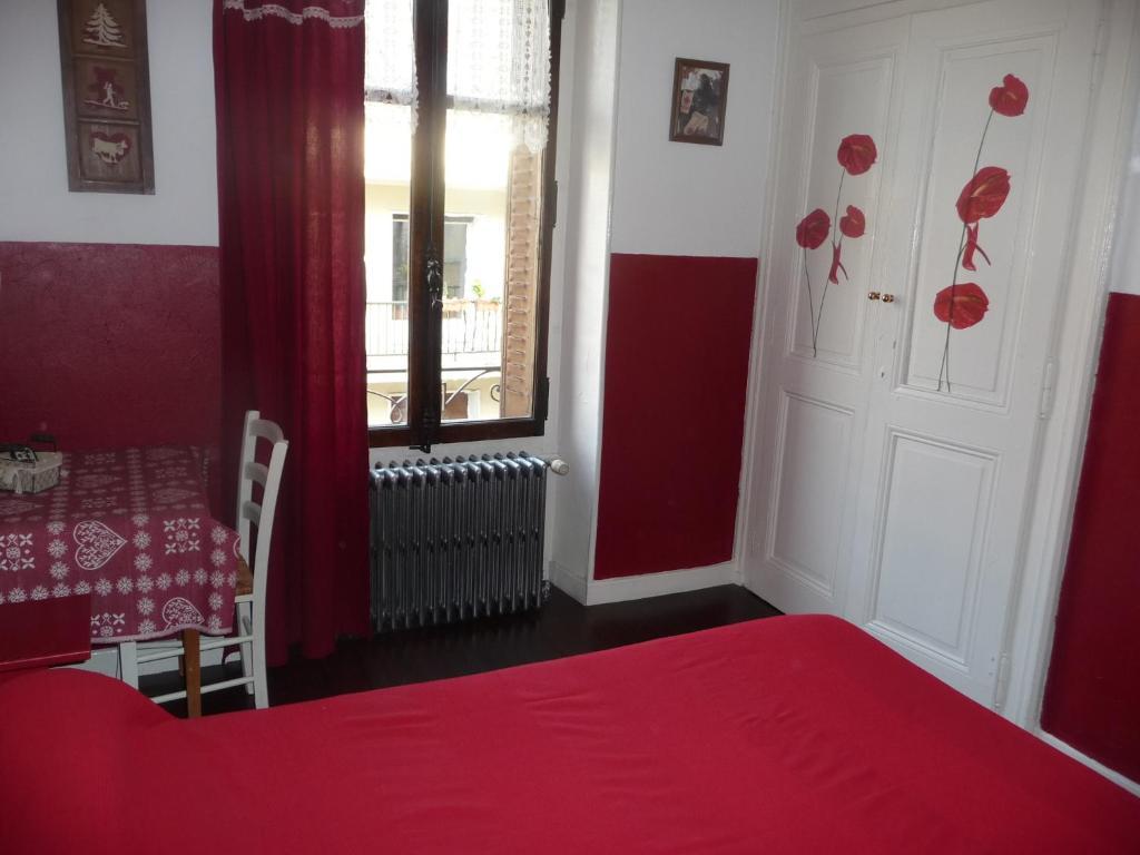 Hotel Central Annecy Quarto foto